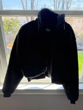 ALO Yoga Black Sherpa Bomber Jacket